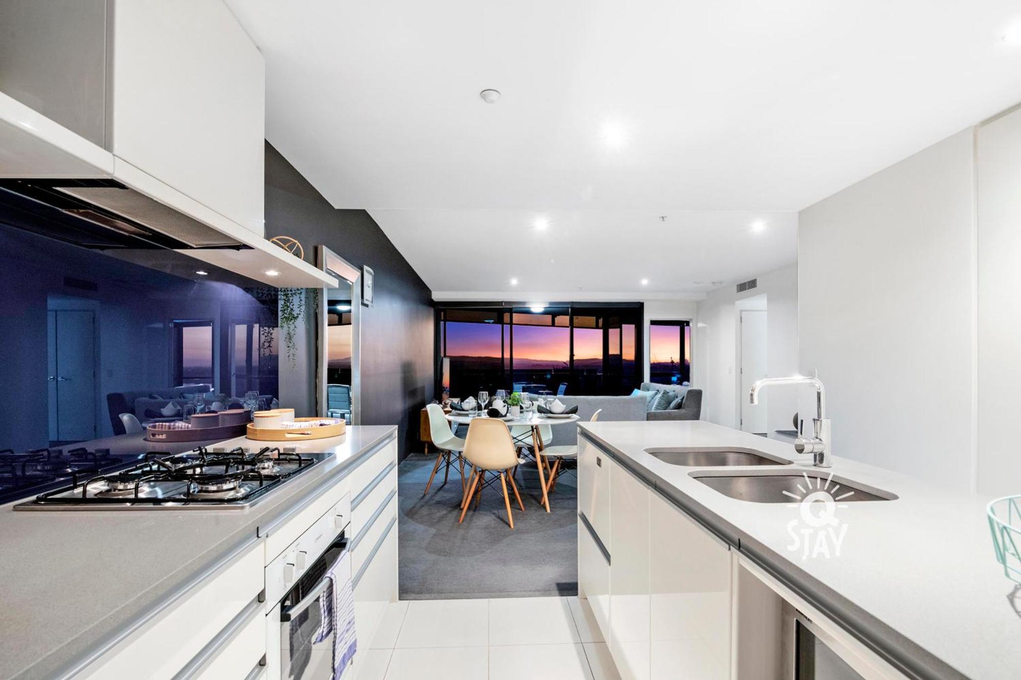 Circle On Cavill Surfers Paradise Mid Week Madness Deal - Q Stay Gold Coast Exterior foto